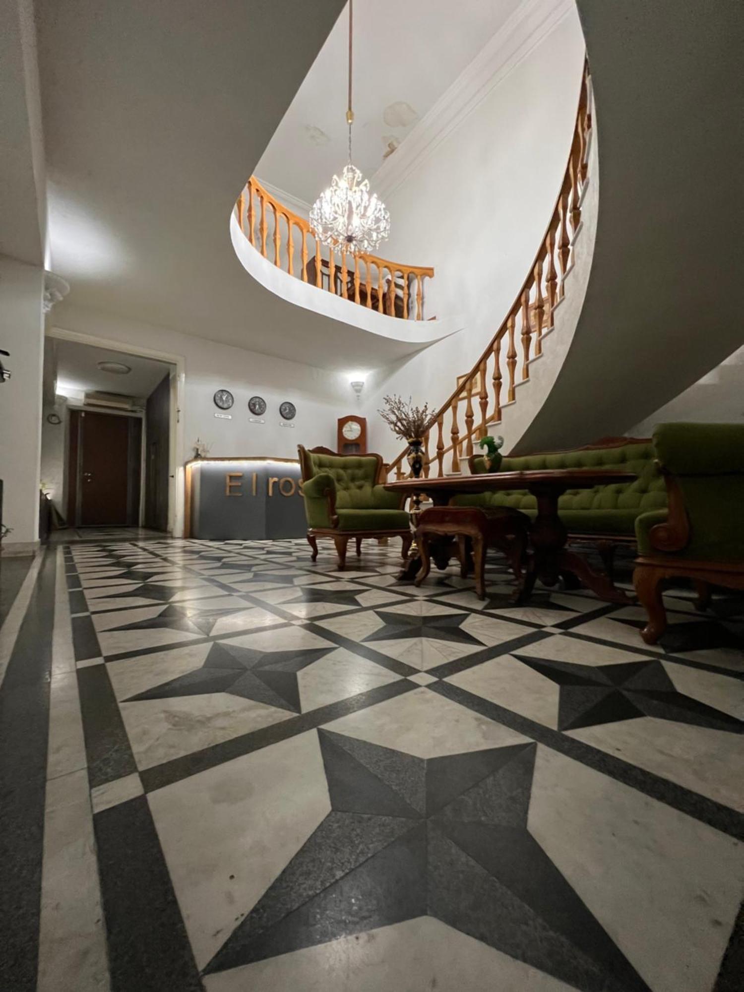 Elross Hotel Jerevan Eksteriør billede