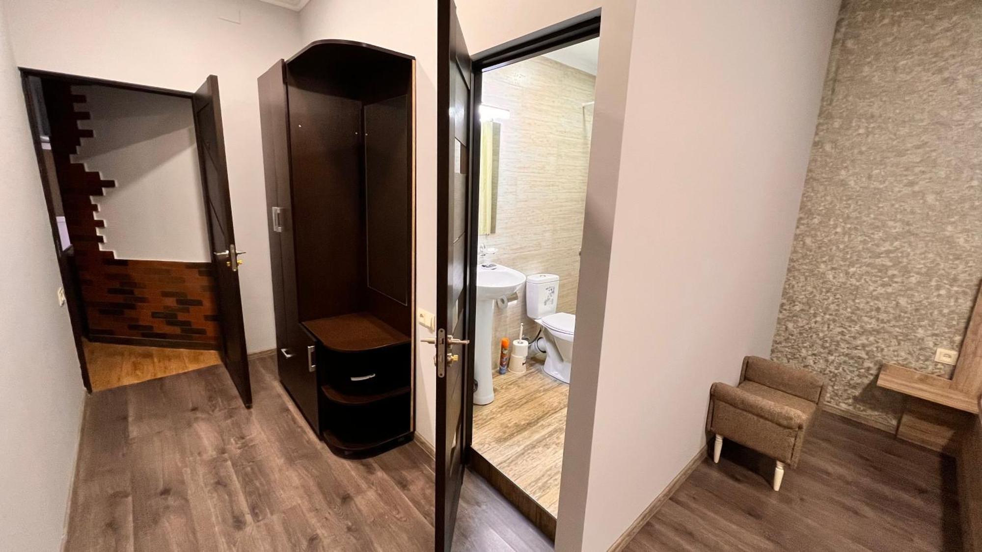 Elross Hotel Jerevan Eksteriør billede